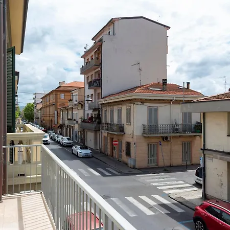 La 2 Ondina 200m From Sea - Happy Apartament *