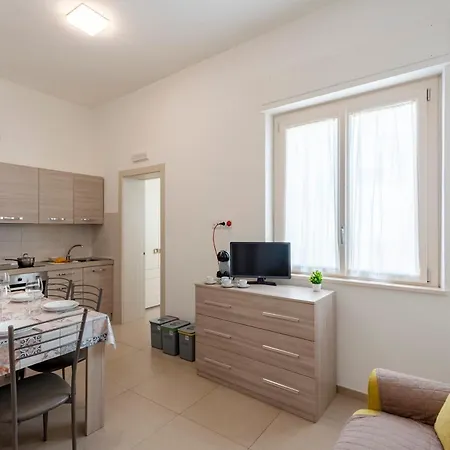 La 2 Ondina 200m From Sea - Happy